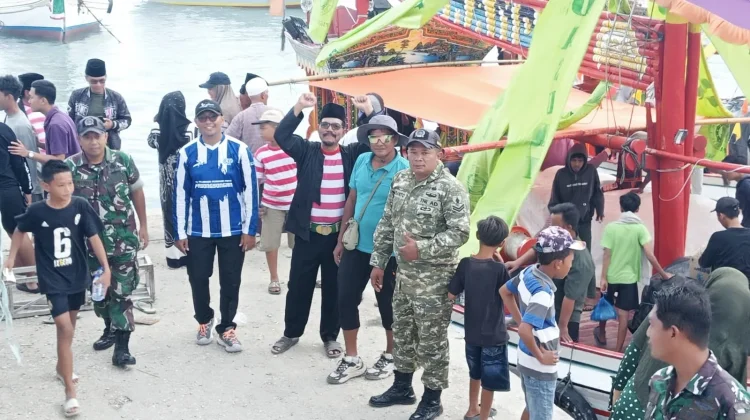 Menjaga Tradisi Pesisir, TNI Hadiri "Rokat Tase" di Bangkalan