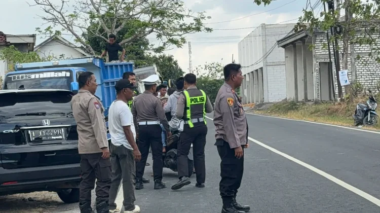 Perempuan Tewas usai Terlindas Truk di Sampang
