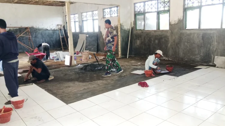 Karya Bhakti TNI AD Renovasi Sekolah dan Sumur Bor di Bangkalan