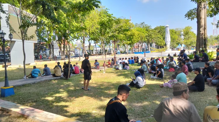 Prakiraan Cuaca di Sampang, 4 Agustus