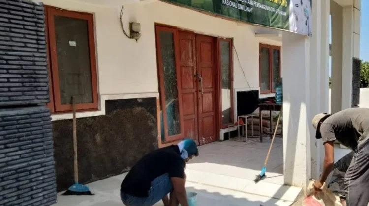 TMMD ke-129 Sampang Sulap Pustu Panyepen Jadi Lebih Nyaman