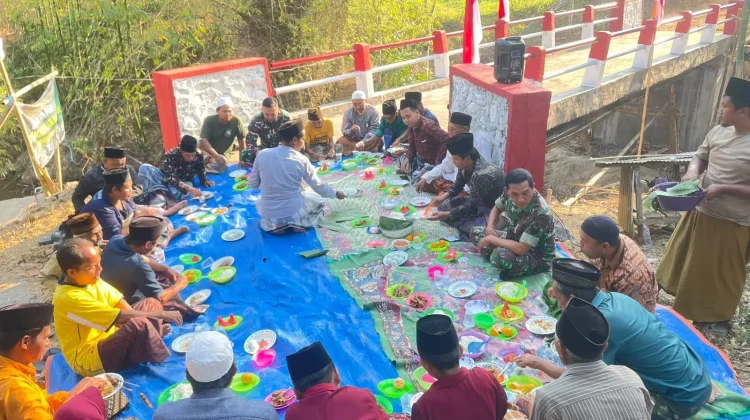 Syukuran Jembatan Bakti TNI AD di Desa Lerpak Bangkalan
