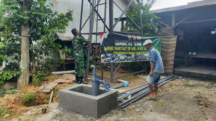 TNI Rehab Sekolah dan Bangun Sumur Bor di Bangkalan