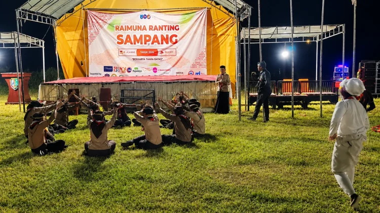 Tari Hanoman SMAN 1 Sampang Pukau Peserta Raimuna