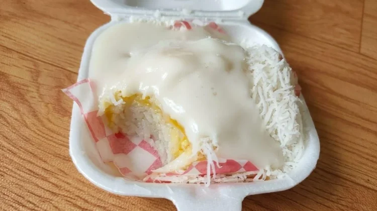 Ketan Susu Fla Durian, Kuliner Manis yang Sedang Tren di Sampang