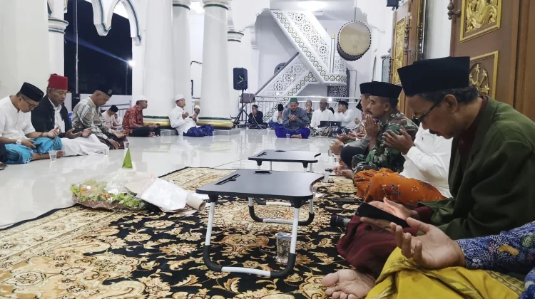 Tasyakuran HUT RI ke-81 di Arosbaya Berlangsung Khidmat