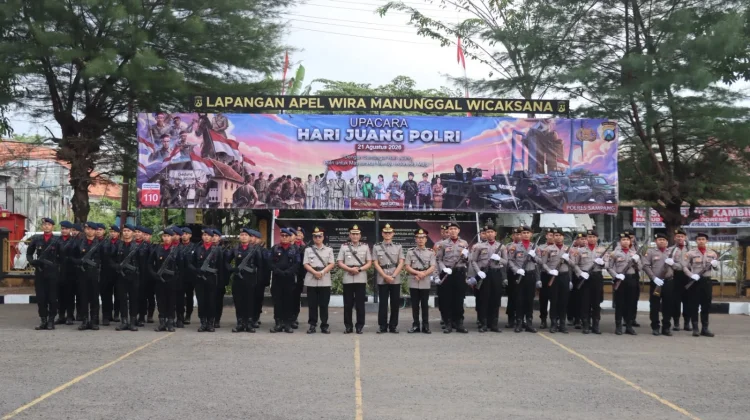Wakapolres Sampang Ajak Personel Teladani Semangat Polisi Istimewa