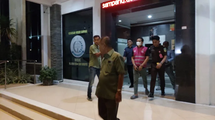 Pemeriksaan Maraton Berujung Penahanan Tiga Tersangka Korupsi Dispendik