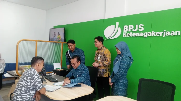 Dewas BPJS Ketenagakerjaan Beri Pelayanan Langsung Sambut Hari Pelanggan