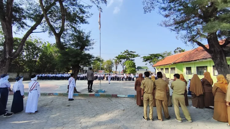 Polres Sampang Ingatkan Bahaya Narkoba di UPTD SMPN 1 Camplong