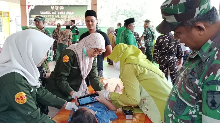 Puluhan Anak di Bangkalan Ikuti Khitan Gratis