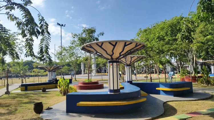 Prakiraan Cuaca di Madura, 21 September