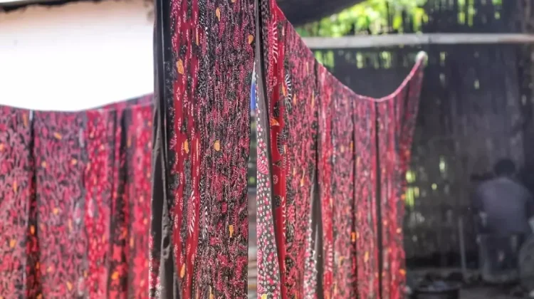 Strategi Usaha Batik Tulis Madura Menembus Pasar Nasional