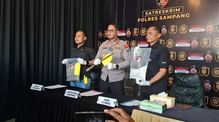 Polisi Sita Linggis dari Kakek 77 Tahun yang Diduga Bunuh Warga Sampang