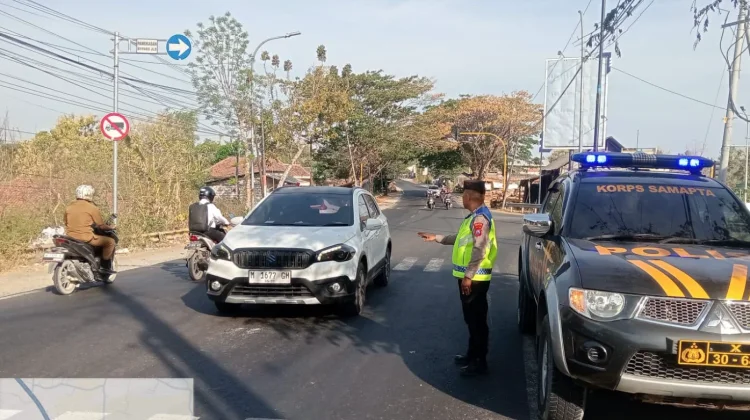 Polsek Torjun Gelar Patroli Sore Demi Jaga Stabilitas Kamtibmas