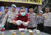 Ini Hasil Tes Urine di Polres Sampang