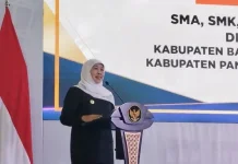 Khofifah Dorong Kemajuan Madura Melalui Program 'Mama Mau Naik Kelas'