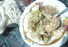 Bubur Rujak Menjadi Menu Buka Puasa Favorit