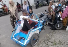 Kayuhan Sunyi di Ujung Senja Ramadan