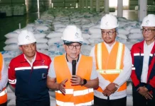 Pemerintah Indonesi Target 2027 Stop Impor Garam