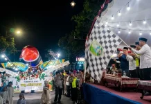 Pawai Takbir Keliling Sambut Idulfitri di Sampang