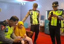 Polisi Temukan Anak Hilang di Alun-alun Trunojoyo Sampang