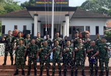Sinergi dan Silaturahmi Idulfitri Lanal Batuporon dan Yonif TP 837