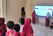 Sekolah di Sumenep Mulai Terapkan Kelas Digital Interaktif
