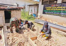 TMMD 128 Bangkalan Bangun Sanitasi MCK di Ponpes Galis Dajah