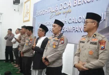 Polres Sampang Doa Bersama Lepas 5 Jamaah Haji