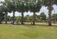 Libur Panjang, Alun-alun Jombang Ramai Pengunjung