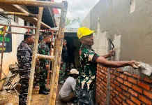 TMMD Bangkalan Bangun Tiga MCK untuk Santri Pesantren