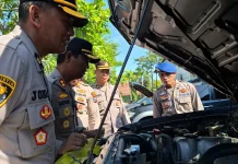 Polres Sampang Dorong Kamseltibcar Lantas Melalui Keteladanan Anggota