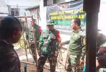 Dansatgas TMMD Bangkalan Tinjau Pembangunan MCK Pesantren