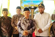Mendikdasmen Resmikan Pembangunan Jembatan Shirotol Mustaqim Sampang