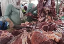H-2 Iduladha, Harga Daging Sapi di Pasar Srimangunan Sampang Stabil