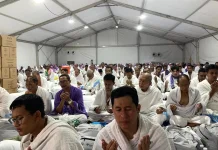 Jemaah Haji SUB 67 Ikuti Khotbah Wukuf di Tenda Arafah dengan Khusyuk