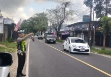 Polres Sampang Gelar Patroli MQR di Jalur Rawan Kecelakaan Lalu Lintas