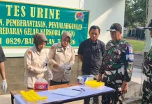 Pastikan Bersih Narkoba, Kodim Bangkalan Gelar Tes Urine Acak untuk Prajurit