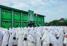 Pesantren Dinilai Jadi Benteng Terakhir Bahasa Madura