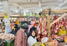 Kenaikan Pertamax Belum Berdampak Signifikan pada Harga Bahan Pokok di Sampang