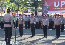 Kapolres Sampang Pimpin Kenaikan Pangkat 48 Personel