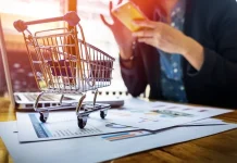 Lima Hal Penting Soal Rencana Pajak Pedagang Online