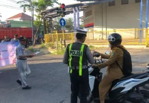 Polres Pamekasan dan Jasa Raharja Sosialisasi Keselamatan Berkendara