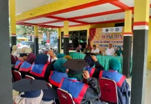 Koramil Kwanyar Dampingi Wisuda Sekolah Orang Tua Hebat