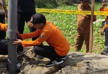 Polres Sampang Pasang Garis Polisi di Sumur Bor Semburkan Gas
