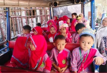 Hari Keempat MPLS RA/KB Sabilillah Sampang, Siswa Diajak Berkeliling Kota