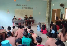 Babinsa Koramil Geger Edukasi Siswa Baru Cegah Perundungan di Sekolah