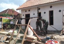 Lanjutkan Gotong Royong TNI-Warga Wujudkan Hunian Layak di Sampang