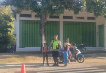 Polsek Camplong Intensifkan Patroli dan Pengamanan Pagi di Sekolah